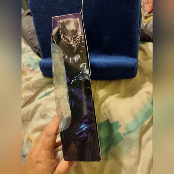 Marvel Legacy Collection Legends Series Black Panther - Picture 3 of 6